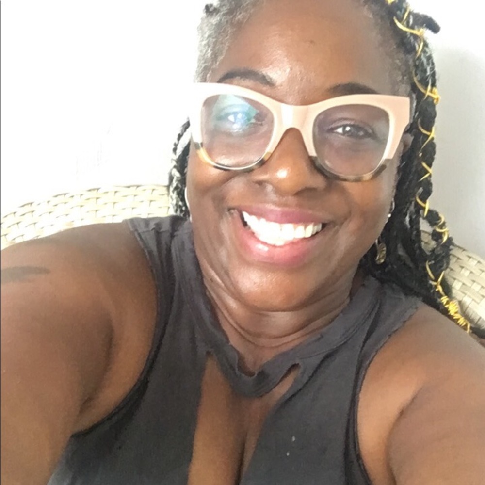 Meet your Posher, Ricca